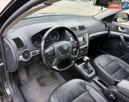 Черный Шкода Октавия, объемом двигателя 1.39 л и пробегом 219 тыс. км за 8300 $, фото 5 на Automoto.ua