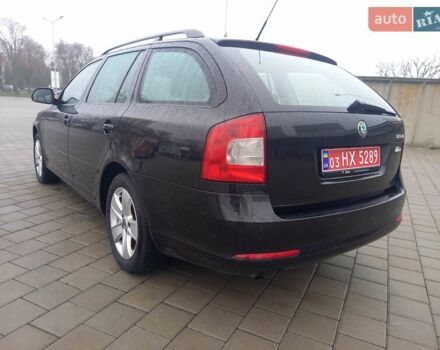 Черный Шкода Октавия, объемом двигателя 1.2 л и пробегом 186 тыс. км за 5950 $, фото 6 на Automoto.ua