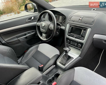 Чорний Шкода Октавія, об'ємом двигуна 2 л та пробігом 267 тис. км за 11850 $, фото 70 на Automoto.ua