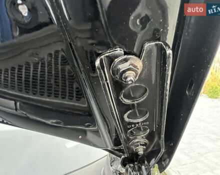 Черный Шкода Октавия, объемом двигателя 2 л и пробегом 265 тыс. км за 11950 $, фото 92 на Automoto.ua