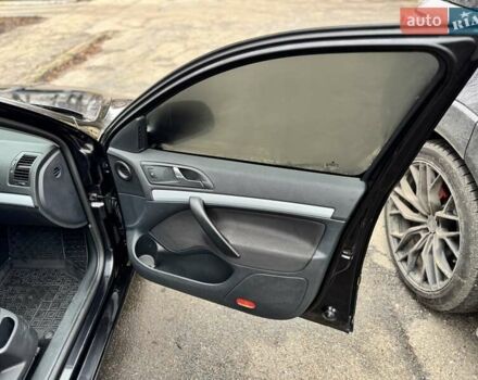 Черный Шкода Октавия, объемом двигателя 1.6 л и пробегом 305 тыс. км за 7600 $, фото 11 на Automoto.ua