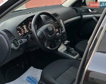 Черный Шкода Октавия, объемом двигателя 1.99 л и пробегом 277 тыс. км за 9450 $, фото 22 на Automoto.ua