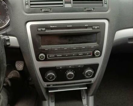 Чорний Шкода Октавія, об'ємом двигуна 1.4 л та пробігом 204 тис. км за 7550 $, фото 12 на Automoto.ua