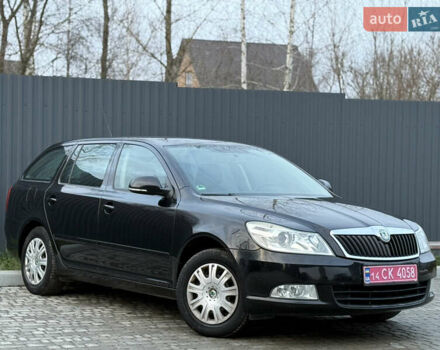 Черный Шкода Октавия, объемом двигателя 1.6 л и пробегом 202 тыс. км за 7490 $, фото 73 на Automoto.ua