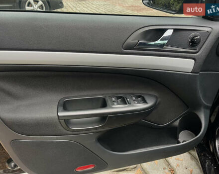 Черный Шкода Октавия, объемом двигателя 1.4 л и пробегом 229 тыс. км за 7800 $, фото 10 на Automoto.ua