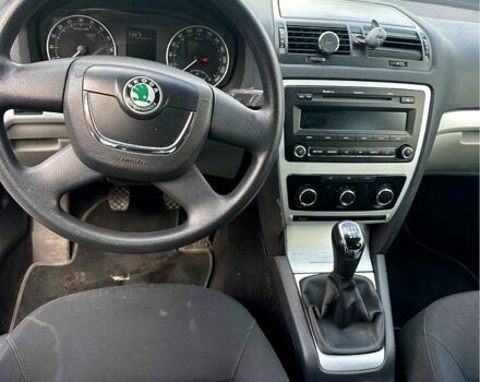 Шкода Октавия 2010 в Полтаве на Automoto.ua Черный Шкода Октавия, объемом двигателя 1.9 л и пробегом 193 тыс. км за 6600 $, фото 1 на Automoto.ua