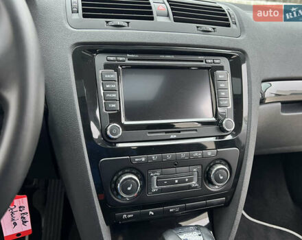 Черный Шкода Октавия, объемом двигателя 2 л и пробегом 229 тыс. км за 11650 $, фото 75 на Automoto.ua