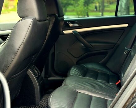 Черный Шкода Октавия, объемом двигателя 2 л и пробегом 201 тыс. км за 12000 $, фото 5 на Automoto.ua