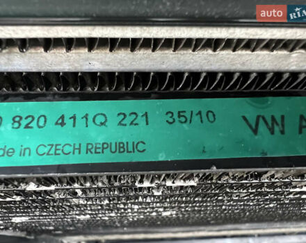 Черный Шкода Октавия, объемом двигателя 2 л и пробегом 265 тыс. км за 11950 $, фото 86 на Automoto.ua