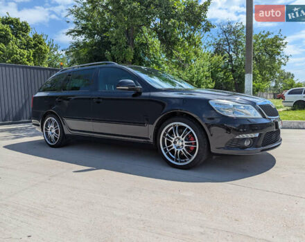 Черный Шкода Октавия, объемом двигателя 1.98 л и пробегом 176 тыс. км за 12400 $, фото 1 на Automoto.ua