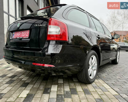 Чорний Шкода Октавія, об'ємом двигуна 1.6 л та пробігом 157 тис. км за 9000 $, фото 7 на Automoto.ua