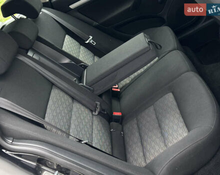 Черный Шкода Октавия, объемом двигателя 1.6 л и пробегом 202 тыс. км за 7650 $, фото 71 на Automoto.ua