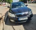 Чорний Шкода Октавія, об'ємом двигуна 1.99 л та пробігом 260 тис. км за 9800 $, фото 1 на Automoto.ua