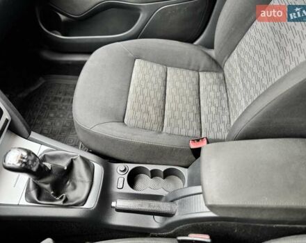 Черный Шкода Октавия, объемом двигателя 1.6 л и пробегом 305 тыс. км за 7600 $, фото 20 на Automoto.ua