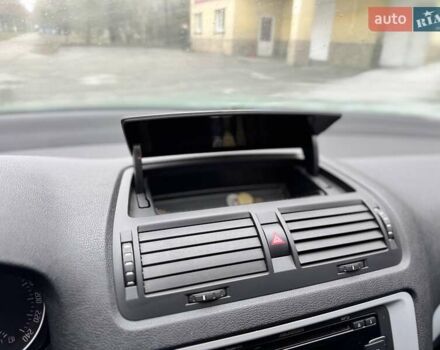 Черный Шкода Октавия, объемом двигателя 1.6 л и пробегом 305 тыс. км за 7600 $, фото 24 на Automoto.ua