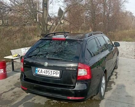 Чорний Шкода Октавія, об'ємом двигуна 1.6 л та пробігом 218 тис. км за 10200 $, фото 2 на Automoto.ua