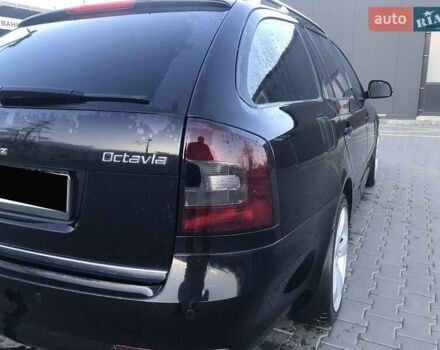 Черный Шкода Октавия, объемом двигателя 1.97 л и пробегом 272 тыс. км за 10999 $, фото 10 на Automoto.ua