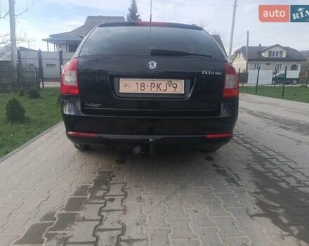 Черный Шкода Октавия, объемом двигателя 1.2 л и пробегом 214 тыс. км за 6900 $, фото 4 на Automoto.ua