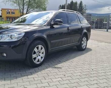 Черный Шкода Октавия, объемом двигателя 2 л и пробегом 267 тыс. км за 11400 $, фото 1 на Automoto.ua