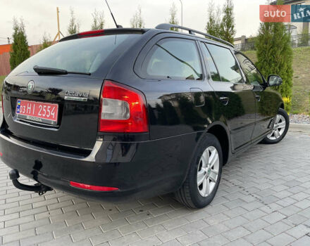 Чорний Шкода Октавія, об'ємом двигуна 1.6 л та пробігом 194 тис. км за 9399 $, фото 24 на Automoto.ua