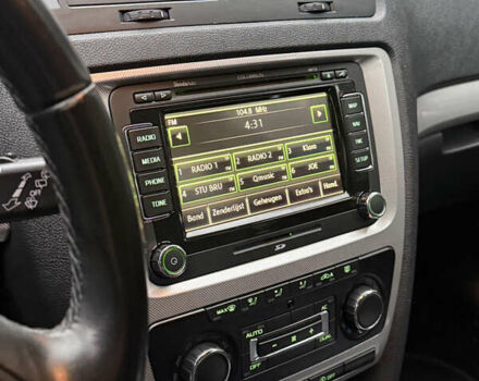 Черный Шкода Октавия, объемом двигателя 1.6 л и пробегом 260 тыс. км за 8700 $, фото 22 на Automoto.ua