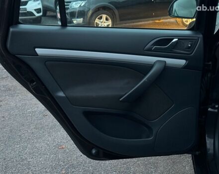 Черный Шкода Октавия, объемом двигателя 1.6 л и пробегом 237 тыс. км за 8190 $, фото 13 на Automoto.ua