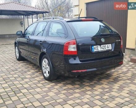 Черный Шкода Октавия, объемом двигателя 1.6 л и пробегом 201 тыс. км за 7300 $, фото 6 на Automoto.ua