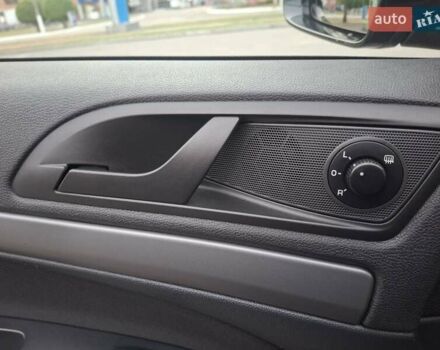 Черный Шкода Октавия, объемом двигателя 1.6 л и пробегом 221 тыс. км за 8750 $, фото 48 на Automoto.ua