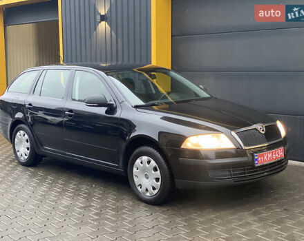 Черный Шкода Октавия, объемом двигателя 1.6 л и пробегом 198 тыс. км за 6999 $, фото 36 на Automoto.ua