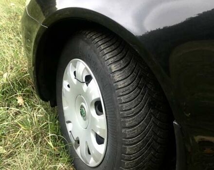 Черный Шкода Октавия, объемом двигателя 1.6 л и пробегом 184 тыс. км за 8900 $, фото 18 на Automoto.ua