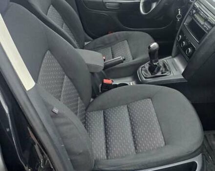 Черный Шкода Октавия, объемом двигателя 1.6 л и пробегом 245 тыс. км за 6790 $, фото 13 на Automoto.ua