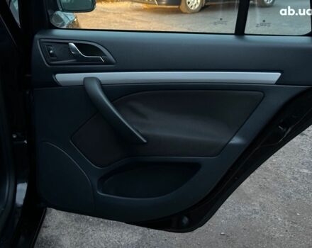 Черный Шкода Октавия, объемом двигателя 1.6 л и пробегом 237 тыс. км за 8190 $, фото 15 на Automoto.ua