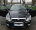 Чорний Шкода Октавія, об'ємом двигуна 1.6 л та пробігом 302 тис. км за 5600 $, фото 1 на Automoto.ua