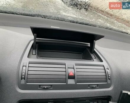 Черный Шкода Октавия, объемом двигателя 2 л и пробегом 252 тыс. км за 12000 $, фото 36 на Automoto.ua