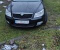 Черный Шкода Октавия, объемом двигателя 1.6 л и пробегом 300 тыс. км за 7400 $, фото 1 на Automoto.ua