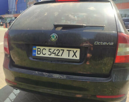 Чорний Шкода Октавія, об'ємом двигуна 1.2 л та пробігом 240 тис. км за 6600 $, фото 3 на Automoto.ua