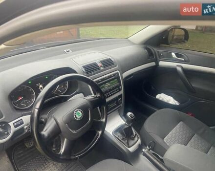 Черный Шкода Октавия, объемом двигателя 1.8 л и пробегом 183 тыс. км за 8500 $, фото 20 на Automoto.ua