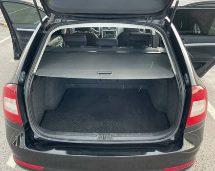 Чорний Шкода Октавія, об'ємом двигуна 1.6 л та пробігом 318 тис. км за 7200 $, фото 15 на Automoto.ua