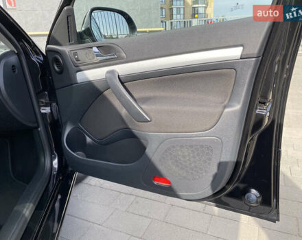 Чорний Шкода Октавія, об'ємом двигуна 1.6 л та пробігом 255 тис. км за 8700 $, фото 24 на Automoto.ua
