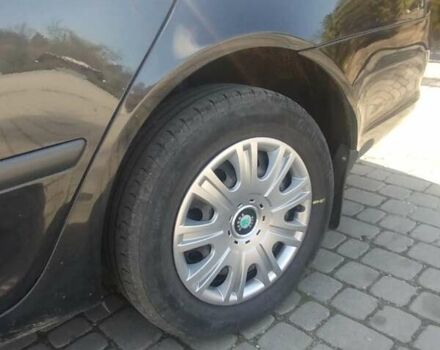 Чорний Шкода Октавія, об'ємом двигуна 1.6 л та пробігом 260 тис. км за 7500 $, фото 9 на Automoto.ua