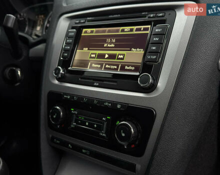 Черный Шкода Октавия, объемом двигателя 1.99 л и пробегом 211 тыс. км за 10755 $, фото 64 на Automoto.ua