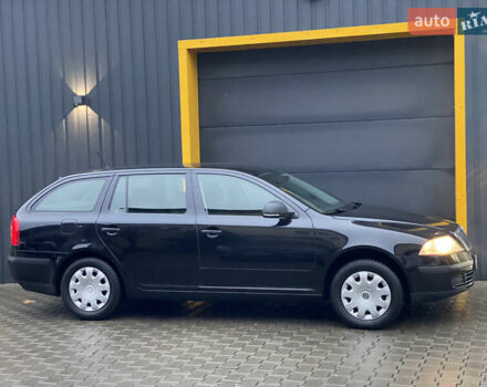 Черный Шкода Октавия, объемом двигателя 1.6 л и пробегом 198 тыс. км за 6999 $, фото 33 на Automoto.ua