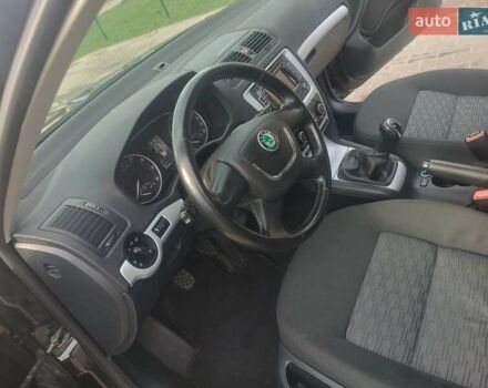 Черный Шкода Октавия, объемом двигателя 1.2 л и пробегом 214 тыс. км за 6900 $, фото 19 на Automoto.ua