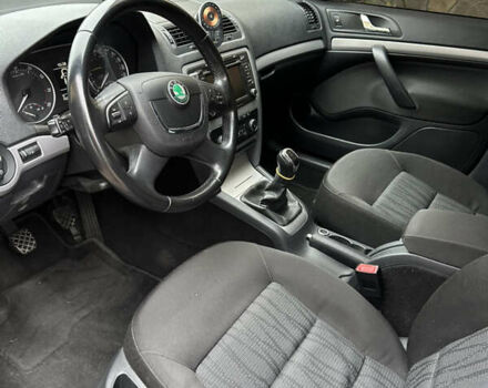 Шкода Октавия 2011 в Луцке на Automoto.ua Черный Шкода Октавия, объемом двигателя 1.8 л и пробегом 172 тыс. км за 7900 $, фото 8 на Automoto.ua