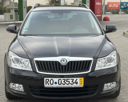 Черный Шкода Октавия, объемом двигателя 1.6 л и пробегом 157 тыс. км за 11390 $, фото 1 на Automoto.ua