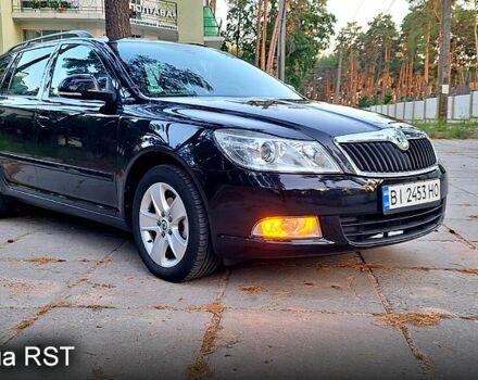 Чорний Шкода Октавія, об'ємом двигуна 1.6 л та пробігом 241 тис. км за 8700 $, фото 2 на Automoto.ua