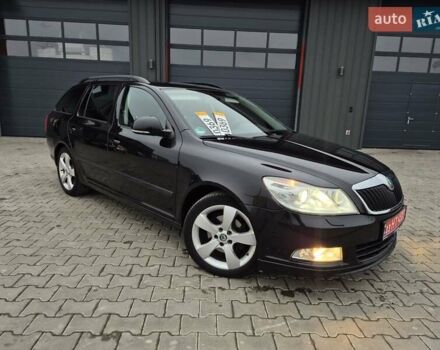 Чорний Шкода Октавія, об'ємом двигуна 1.8 л та пробігом 212 тис. км за 7100 $, фото 1 на Automoto.ua