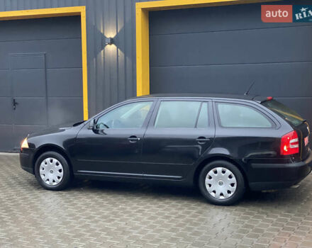 Черный Шкода Октавия, объемом двигателя 1.6 л и пробегом 198 тыс. км за 6999 $, фото 11 на Automoto.ua