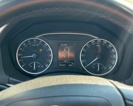 Чорний Шкода Октавія, об'ємом двигуна 2 л та пробігом 310 тис. км за 9000 $, фото 6 на Automoto.ua