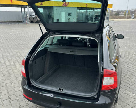 Черный Шкода Октавия, объемом двигателя 1.4 л и пробегом 260 тыс. км за 6800 $, фото 12 на Automoto.ua